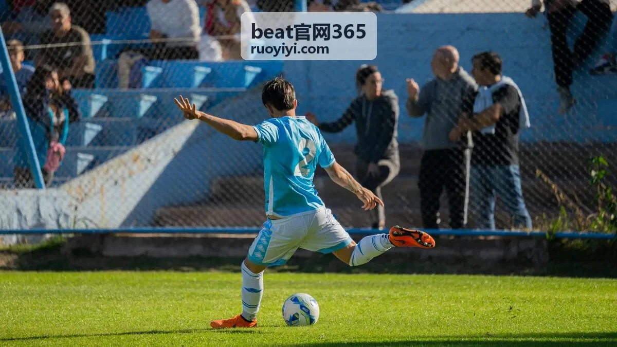 beat官网365装备评测工作台中的监听耳机与声卡实测